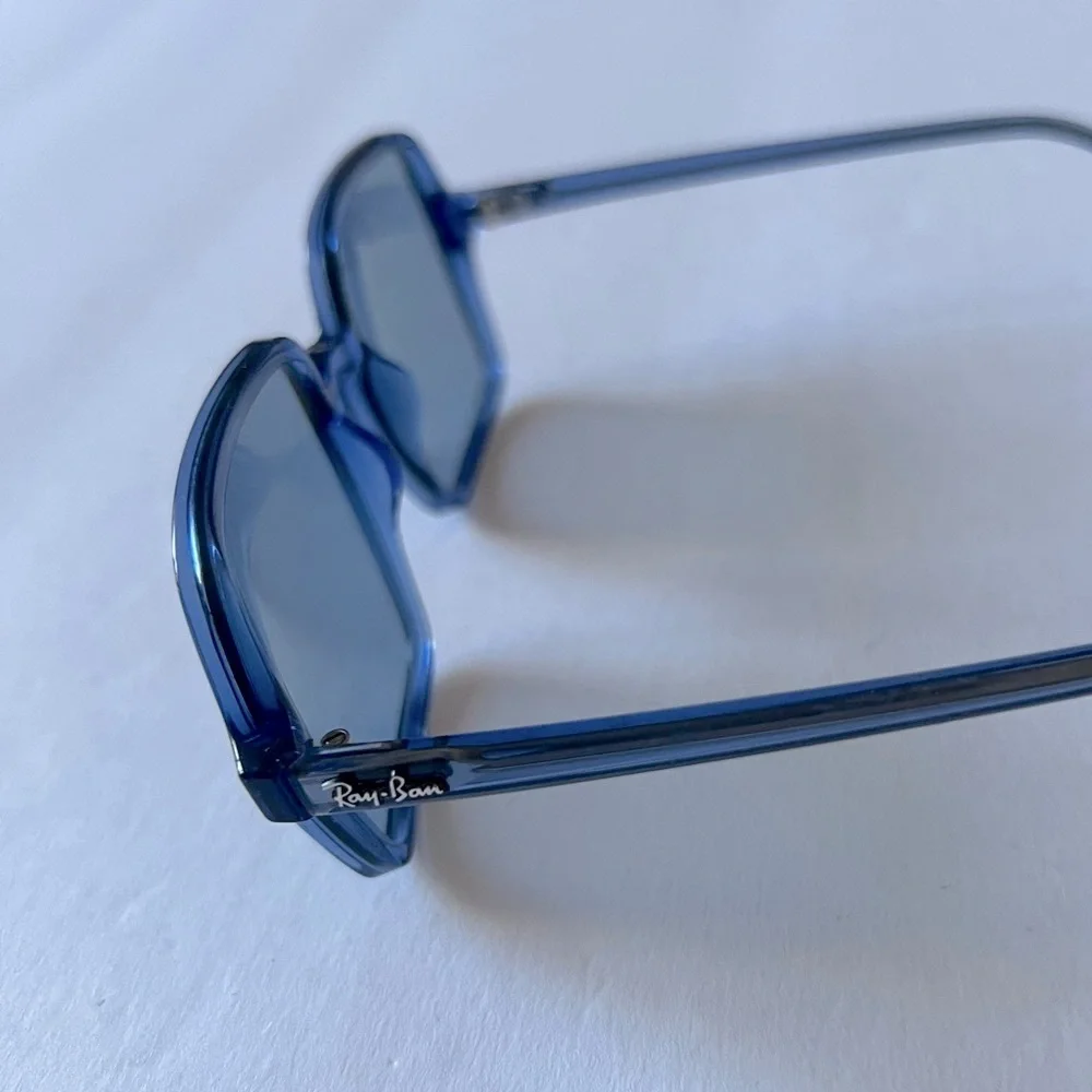 RAY-BAN WOMENS SQUARE II RB  1973 6587 SUNGLASSES TRUE BLUE TRANSPARENT NWOT